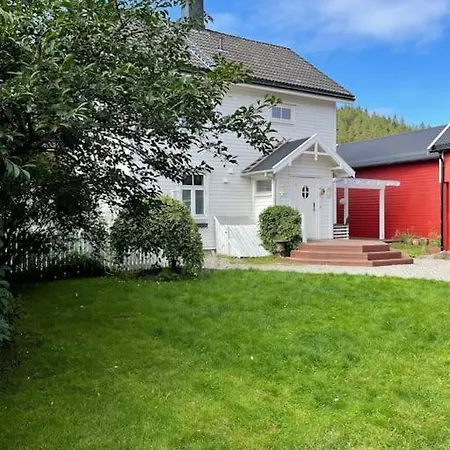 Exclusive 1920 Century 10 Min From Airport Villa Malvik
