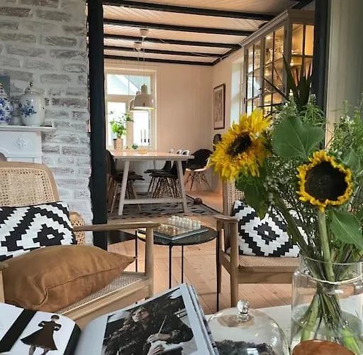 Exclusive 1920 Century 10 Min From Airport *