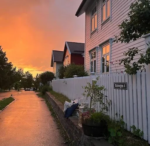 Exclusive 1920 Century 10 Min From Airport Malvik