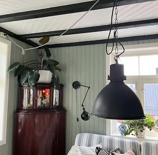 Exclusive 1920 Century 10 Min From Airport *