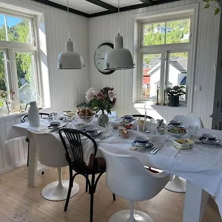 Exclusive 1920 Century 10 Min From Airport * Malvik