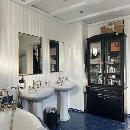 Exclusive 1920 Century 10 Min From Airport Willa